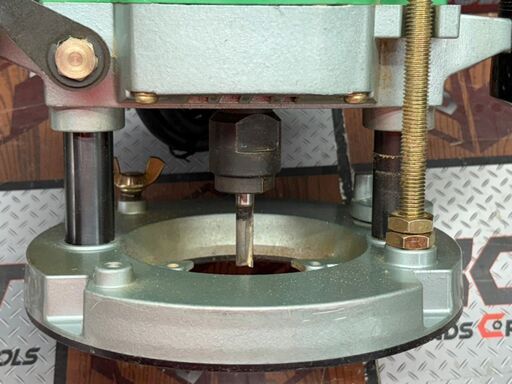 値下げしました！【中古】ハイコーキ HiKOKI 日立工機 M12 ルータ 12mm 本体のみ