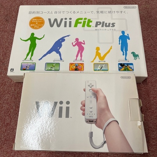 未使用品　Wii Fit Plus \u0026 Wiiリモコン セット