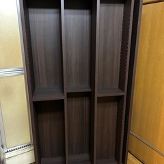 【4月4日15時までとなります】本棚 （一部動きます）の画像