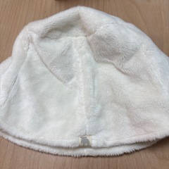 美品　白　モズ　バケットハット　帽子の画像