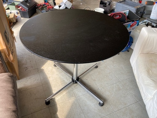 スイス製USM ラウンドテーブル