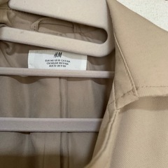 決まりましたH&M トレンチコート　140サイズの画像