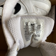 NIKE 　13㎝（14㎝相当）　スニーカーの画像