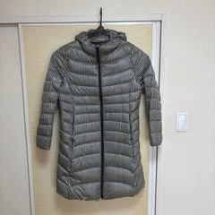 【美品】UNIQLO ダウンコート　XL