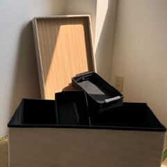 収納ボックスの画像