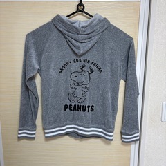SNOOPY パーカー　レディース　Mサイズの画像