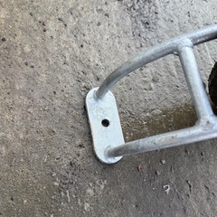 自転車駐輪用金物の画像