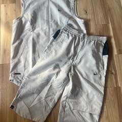 ⑦【未着用】NIKE ベスト　セットアップ　DRY FIT　