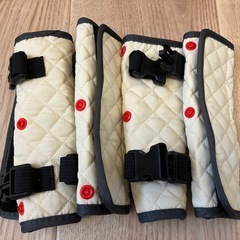 チャイルドシート抜け出し防止2個セットの画像
