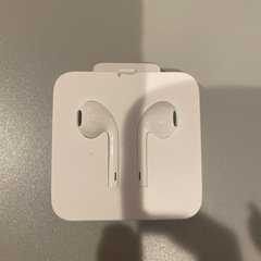 未使用　Apple iPhone Lightning有線イヤホン
