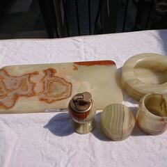 中古・大理石(オニックス)灰皿セットの画像