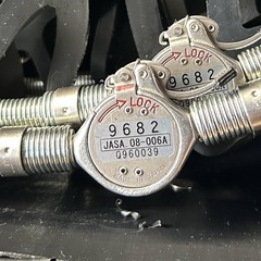 【格安】今年の冬に今がチャンス　
イエティスノーネット245/60r18他の画像