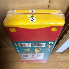 新品未使用未開封品 カラフルプラスチックシェルフ オープンラック 軽量 組立工具不要 幅75×奥行33×高さ110cm 3段の画像