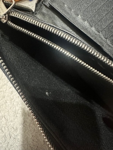 今月末で処分！ルイヴィトン 長財布