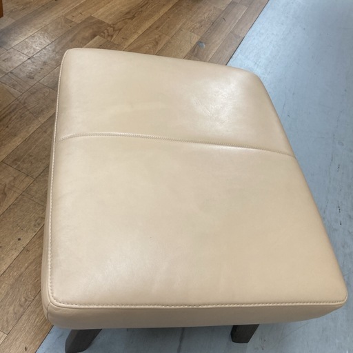ジモティー限定価格！S207 ⭐ KARIMOKU カリモク オットマン 本革スツール ZU4606K254 日本製 USED 