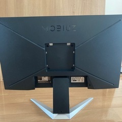 パソコンディスプレイ　ゲーミングモニターの画像
