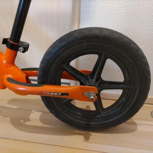 ストライダースポーツモデル オレンジ 日本正規品