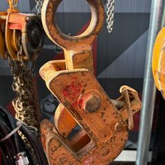 【中古】メーカー・型番不明 横吊クランプ 2ｔ