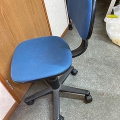 事務椅子