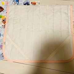 新品未使用　敷きパッド　アンパンマン　お昼寝布団　70×120の画像