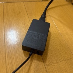 Microsoft surfaceラップトップの画像