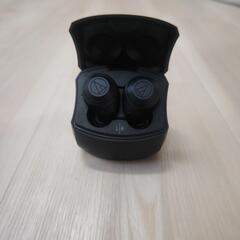 オーディオテクニカ　イヤホンの画像