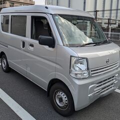 軽バンにてご依頼の荷物を運びます