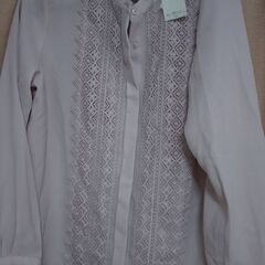 女性用ブラウス