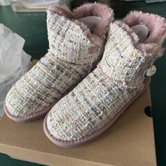 ムートンブーツ　シャネル風　超ふわふわ　新品未使用　各サイズあり...