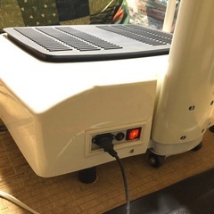 スリムシェイカーDXブルブル振動ダイエットマシーンの画像