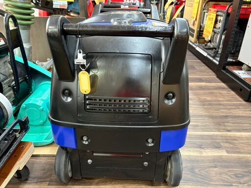 値下げしました！【中古】ヤンマー YANMAAR G2800iSE インバーター発電機 定格交流出力2.8ｋVA タンク12L