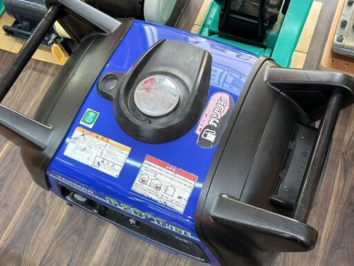 値下げしました！【中古】ヤンマー YANMAAR G2800iSE インバーター発電機 定格交流出力2.8ｋVA タンク12L