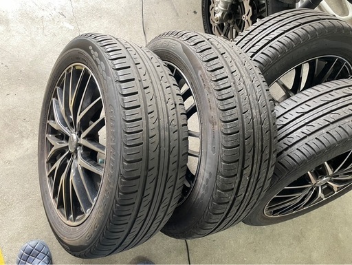 引渡し完了しました！中古タイヤ　225/55R18 98V  ４本セット