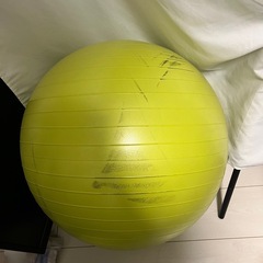 バランスボール イエロー ダイエットの画像