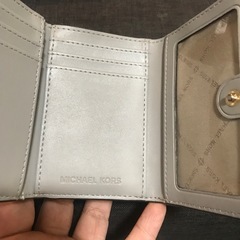 MICHAEL KORS 財布の画像