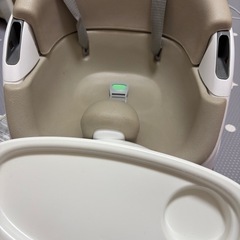 インジュイニティ　ベビーチェア