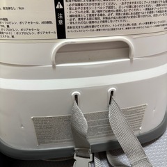 インジュイニティ　ベビーチェアの画像