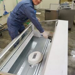 〈株式会社葛飾冷機センター　広島営業所〉【冷凍・冷蔵ショーケースのメンテナンススタッフ】機械への作業が好きな方大歓迎！メンテナンス作業スタッフ大募集！の画像