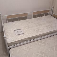 親子ベッド　ホワイト×ウッド