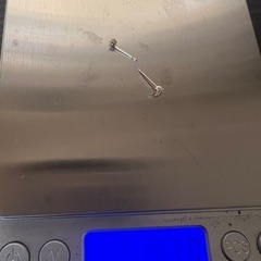 未使用K18YGキュービックピアス2点TSUTSUMIの画像