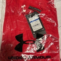 UNDER ARMOUR 