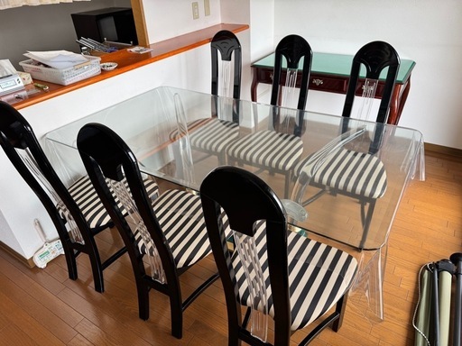 ダイニングテーブル　会議テーブル　6脚