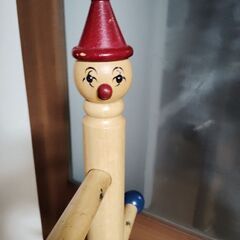木製ポールハンガーの画像