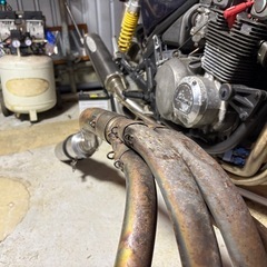 ゼファー1100の画像