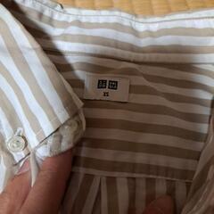 UNIQLOメンズ　シャツの画像