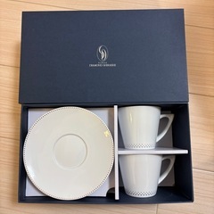 ティーカップセット　ダイヤモンドシライシ
