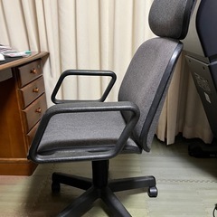 【取引相手決まりました】デスクチェアーの画像