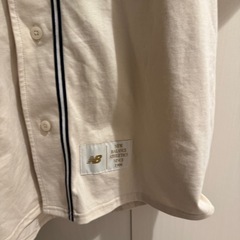 【決まりました】未使用ニューバランス　ベースボールシャツの画像