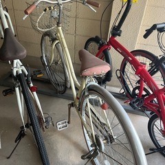 自転車　※タイヤパンクしてます
