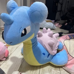 ラプラス ぬいぐるみの画像